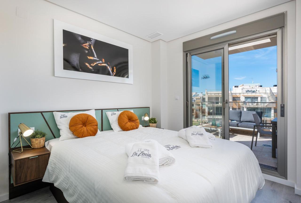 La Zenia Cocoon - Luxury Penthouse With Jacuzzi, 2 Pools, Indoor Heated Pool, Sauna, Gym, Playstation Apartment Dehesa de Campoamor  Bagian luar foto