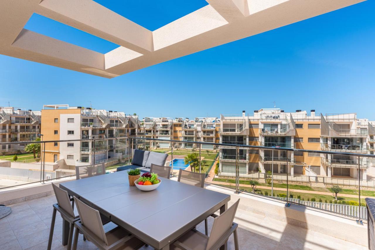 La Zenia Cocoon - Luxury Penthouse With Jacuzzi, 2 Pools, Indoor Heated Pool, Sauna, Gym, Playstation Apartment Dehesa de Campoamor  Bagian luar foto