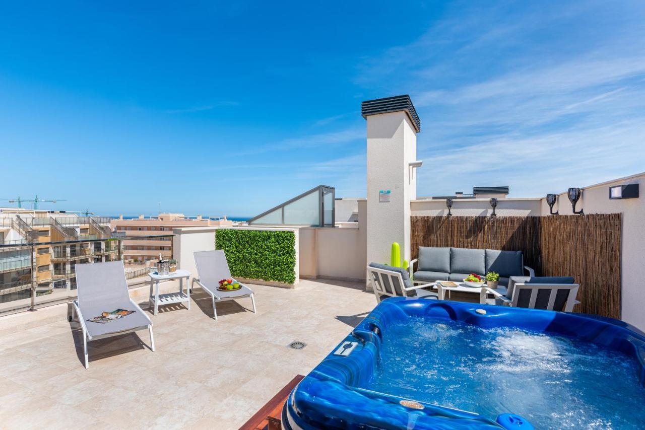 La Zenia Cocoon - Luxury Penthouse With Jacuzzi, 2 Pools, Indoor Heated Pool, Sauna, Gym, Playstation Apartment Dehesa de Campoamor  Bagian luar foto