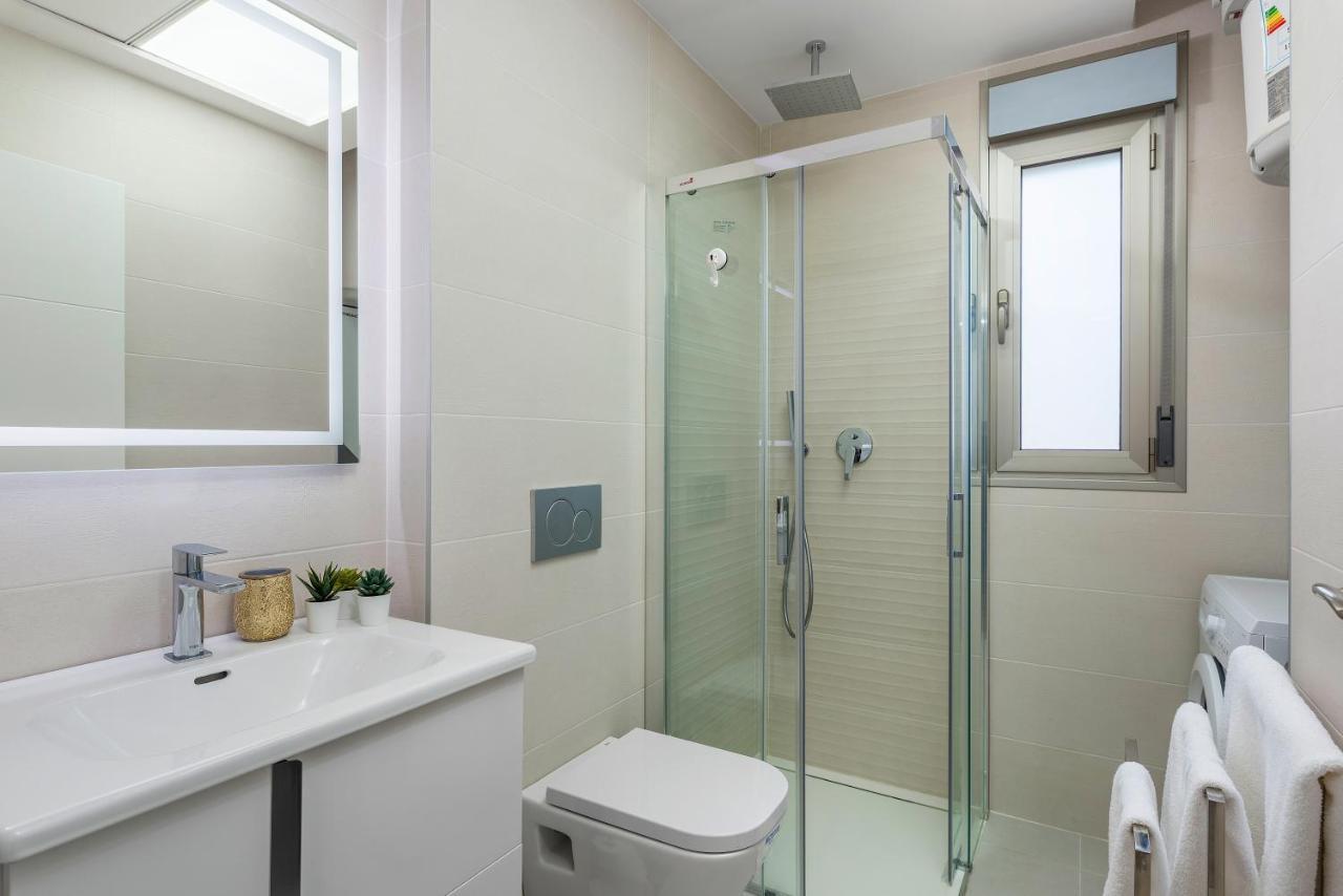 La Zenia Cocoon - Luxury Penthouse With Jacuzzi, 2 Pools, Indoor Heated Pool, Sauna, Gym, Playstation Apartment Dehesa de Campoamor  Bagian luar foto