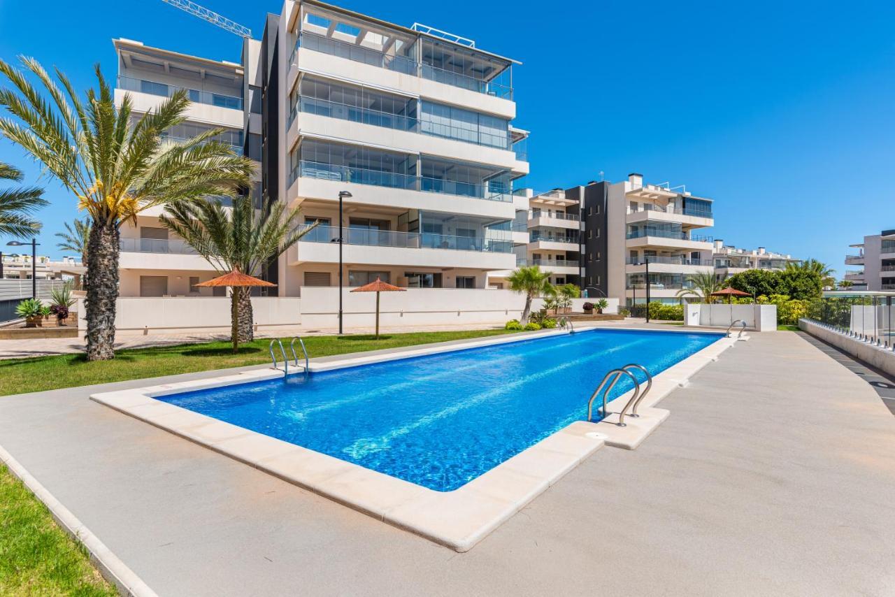 La Zenia Cocoon - Luxury Penthouse With Jacuzzi, 2 Pools, Indoor Heated Pool, Sauna, Gym, Playstation Apartment Dehesa de Campoamor  Bagian luar foto